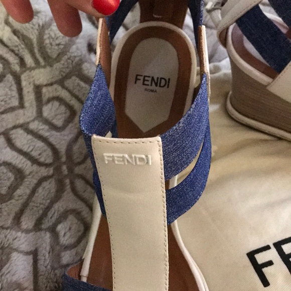 SOLD AMAZING Fendi Wedges - Picture 3 of 6